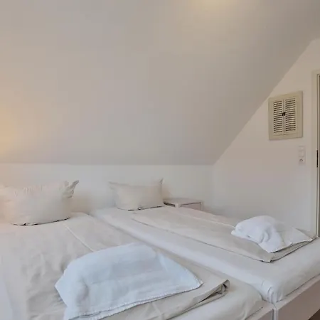 Strandhus Strandhus Σπίτι διακοπών